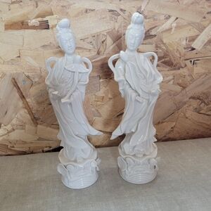 Ardco White Porcelain Figurines